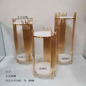 Plintos Redondos de Metal Dorados Columnas para Fondo de Boda Cilindros de Metal Soportes de Exhibición Pilares Pedestales para Mesa de Pasteles y Postres - Product Image 6