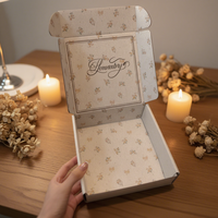 Boîtes cadeaux en carton ondulé personnalisées, boîtes d'emballage pliables blanches, boîtes d'expédition de bijoux exquises, utilisées pour les boîtes cadeaux express