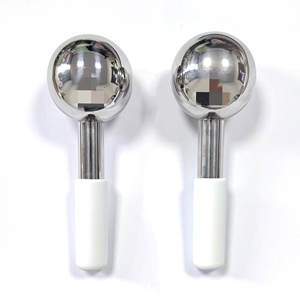Esferas de hielo de acero inoxidable 304 para el cuidado facial y corporal - Product Image 2
