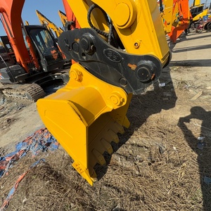 Maquinaria de Construcción Original de Alta Calidad, Tractor de Orugas Usado, Excavadora KOMATSU PC130 Usada en Venta - Product Image 3