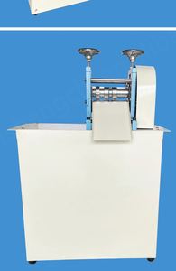 Máquina Automática para Grabar en Relieve Cinturones de Cuero con Componente Central de Motor Eficiente - Product Image 3