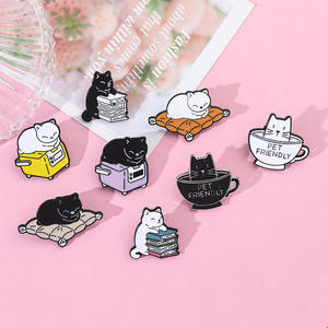 بروش لطيف القط قراءة كتاب شرب القهوة الكرتون شارة معدنية القط شعار شخصي دبوس طية صدر السترة للزينة - Product Image 5