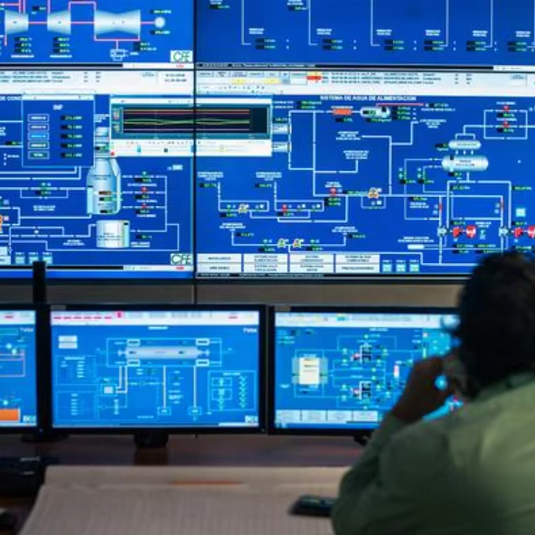 Customizable PLC Control Panel/Cabinet with Integrated SCADA/RTU Systems for Enhanced Manufacturing Performance and Monitoring