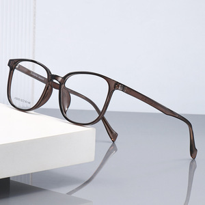 Gafas ópticas cuadradas Gtp J10005 para hombre, montura completa, lentes Ac, protección anti UV, diseño simple, origen Taizhou - Product Image 4