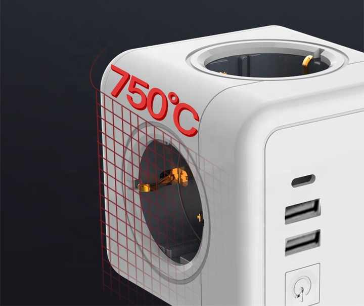 7 in 1 Adapter USB Socket Cube White, 4 Sockets with 2 USB Charger ...
