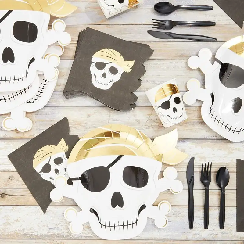 Nicro 8pcs 사용자 정의 해적 해골 모양의 창조적 인 디자인 팩 샤워 생일 일회용 종이 접시 파티 접시 도매