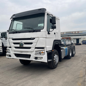 Camion tracteur HOWO 371HP 6x4, tête de remorque poids lourd, conduite à gauche, pour transport de conteneurs, à vendre - Product Image 3