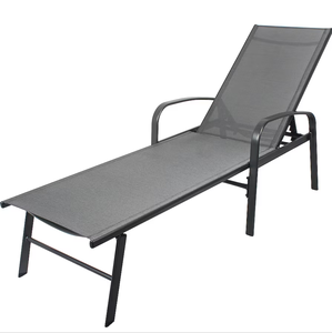 Chaise longue portable en acier gris avec accoudoirs et siège en maille respirante pour la plage, le spa, la piscine et le <span class=keywords><strong>bain</strong></span> <span class=keywords><strong>de</strong></span> <span class=keywords><strong>soleil</strong></span> – Vente chaude directe usine - Product Image 4