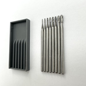 Petit ensemble de <span class=keywords><strong>mini</strong></span> mèches avec <span class=keywords><strong>perceuse</strong></span> à main pour le forage artisanal de <span class=keywords><strong>bijoux</strong></span> dans une boîte en plastique - Product Image 2
