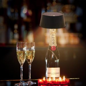 Lampada da Tavolo Solare Antela 3000K Bianco Caldo Dimmerabile con Controllo Touch Ricaricabile USB, Base Cuneo Nera con Paralume - Product Image 1