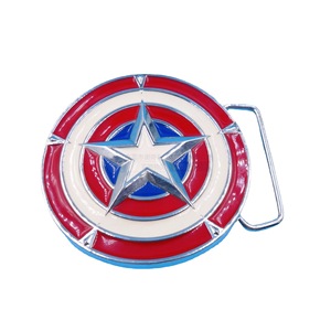 Hebilla de cinturón con diseño del escudo del Capitán América de Marvel, hebilla de aleación de zinc para estilo deportivo, diseño de dibujos animados en rojo. - Product Image 5