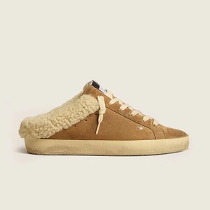 Vintage Star-Patched Furry Sneakers Closed Toe Platform Fashion with Genuine Leather Upper Flat Feature Suede Materia - Product Image 2