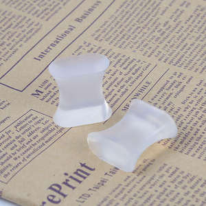 Orthèse <span class=keywords><strong>valgus</strong></span> de pouce de séparateur d'orteils en silicone à haute élasticité <span class=keywords><strong>pour</strong></span> <span class=keywords><strong>Hallux</strong></span> <span class=keywords><strong>Valgus</strong></span> et protecteur de pied d'oignon - Product Image 3