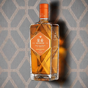 Whisky de Grano Único con Doble Maduración en Barrica, Producto de Licores Premium - Product Image 1