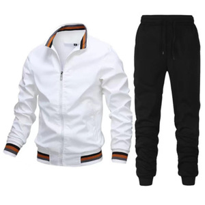 Nueva llegada de dos piezas chándal ropa deportiva para hombre con cremallera y pantalones de chándal conjunto de felpa Jogger chándal Casual gimnasio Activewear - Product Image 4