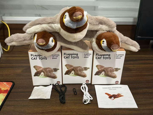 Juguete de gato con forma de pájaro de peluche realista con chirrido y tweet desmontable <span class=keywords><strong>Catnip</strong></span> Touch activado reemplazo interactivo juguete de movimiento para mascotas - Product Image 3