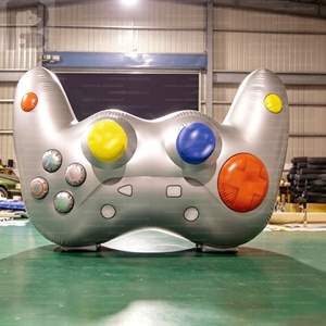 Manette de jeu gonflable géante de 3 m (10 pi) avec logo personnalisé pour l'affichage en boutique de jeux d'arcade, centre de gaming e-sport ou événement routier - Product Image 1