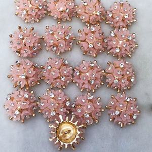 Botón de perlas y diamantes de imitación de plástico, flor colorida de resina, novedad de <span class=keywords><strong>2022</strong></span> - Product Image 2