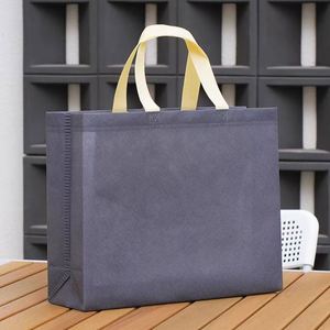 Sac de courses réutilisable en non-tissé enduit imperméable gris foncé violet moyen personnalisé - Product Image 1