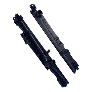 Pièces détachées automobiles Système de refroidissement de voiture Réservoir de radiateur en aluminium en plastique pour <span class=keywords><strong>BMW</strong></span> X1 (U11) iX1 <span class=keywords><strong>eDrive</strong></span> 20 2023 OEM 17119846882 - Product Image 4