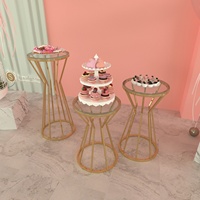 Décoration de mariage, plusieurs tailles, support à fleurs en acier inoxydable doré avec plateau en verre, table à gâteau en métal, socles de mariage pour événements
