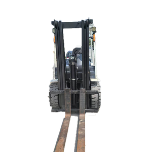 Chariot élévateur TCM 3 tonnes FD30T3C neuf/occasion de qualité avec moteur, boîte de vitesses et roulement à vendre - Product Image 1