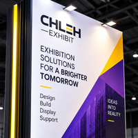 Conception de stand d'exposition personnalisé |   Boîte à lumière LED suspendue, Piliers de présentation hauts, Support modulaire à assemblage rapide pour CES 2027