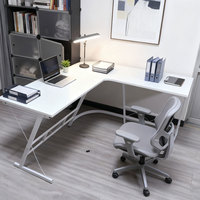 Bureau d'ordinateur en bois en forme de L pour petits appartements, bureau à domicile, étude, écriture, design minimaliste