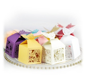 Personalizza la Delicata e Graziosa Confezione Regalo per Neonati, Bomboniera per Matrimonio, Scatola per Cioccolatini con Manico - Product Image 6