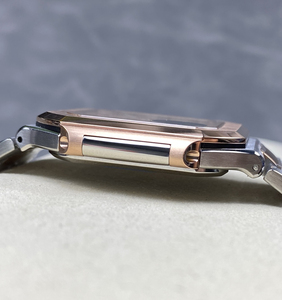 Reloj de negocios simple de lujo para hombre con pantalla de calendario espejo de zafiro correa de acero inoxidable estilo de diseñador al por mayor - Product Image 2