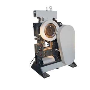 เครื่องเจาะไฮดรอลิกขนาดเล็กแบบเสาเดียว เครื่องตัดเหล็กแผ่นโลหะ - Product Image 1
