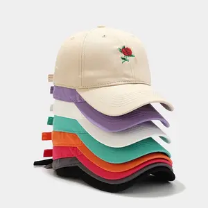 스트리트 패션 2024 남여 공용 새로운 솔리드 우아한 6 패널 모자 빨간 장미 꽃 자수 면 꽃 야구 모자 모자 남자 여자