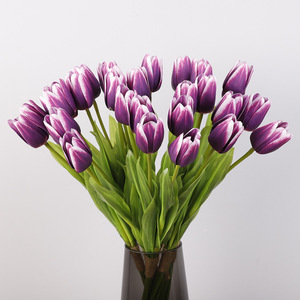 Ramo de Tulipanes Artificiales de Seda, Alta Simulación, Decoraciones para Bodas y Hogar - Product Image 1