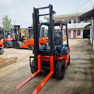 Toyota <b>Forklift</b> 2.5 Ton Mini Used Toyota 7FD25 <b>Forklift</b> Truck for Sale - Product Image 2