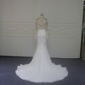 Illusive manches longues élégantes robes de mariée sirène en dentelle avec V bas du dos robe de mariée pour le mariage - Product Image 3