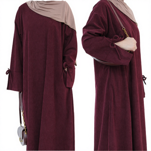 Robe Abaya Modeste en Corduroy Fin Tricoté Grande Taille Hiver Élégante pour Femmes Musulmanes Vêtements Islamiques Vente en Gros Dubaï Grossiste Abaya - Product Image 3
