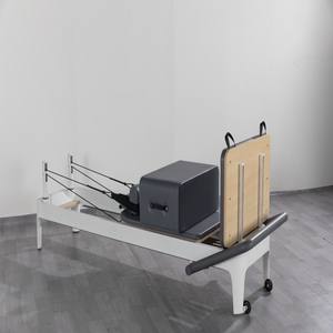 卸売ピラティスリフォーマーベッド | カスタムカラー & ロゴ | 強い負荷容量 | 工場直販価格 | スタジオ & ホーム使用 - Product Image 2