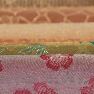 Kaca Dekoratif Berlapis Kawat Jaring untuk Sisipan Pintu Kabinet dan Elemen Desain Furnitur Transparan - Product Image 2