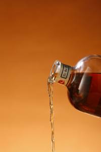 Perawatan kesehatan sehari-hari Xiake Legend <span class=keywords><strong>Panax</strong></span> Quinquefolius anggur <span class=keywords><strong>Herbal</strong></span> 35% alkohol rendah 350ml botol untuk kekebalan & kesehatan secara keseluruhan - Product Image 4