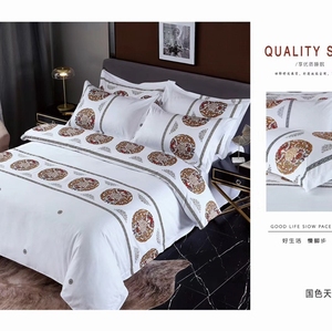 Parure de lit en satin de coton imprimé, 40 et 60 fils, quatre pièces, pur coton, qualité hôtelière étoilée pour hôtels et maisons d'hôtes - Product Image 5