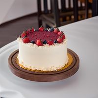 Dôme à gâteau en acrylique avec base en bois, couvercle alimentaire transparent pour la présentation en boulangerie et la conservation des pâtisseries