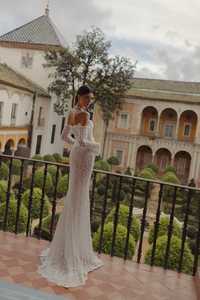 Robe de mariée sirène S1554N moderne en crêpe, longueur ras du sol, grande taille, avec appliques, manches amovibles, corset en dentelle perlée - Product Image 2