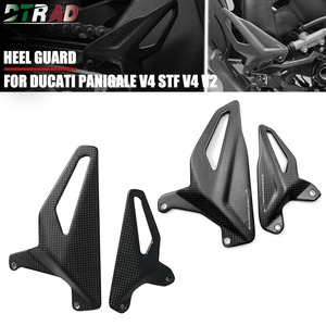 Protector de Talón de Fibra de Carbono para DUCATI Panigale V4 V4S V4R Streetfighter V4/S V2, Kit de Reposapiés Traseros, Piezas Modificadas para Motocicleta con Logotipo - Product Image 1