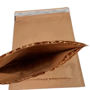 Özel Logo çevre dostu geri dönüşümlü biyobozunur Compostable petek Kraft kağıt posta zarflar yastıklı kabarcıklı postacı çantası