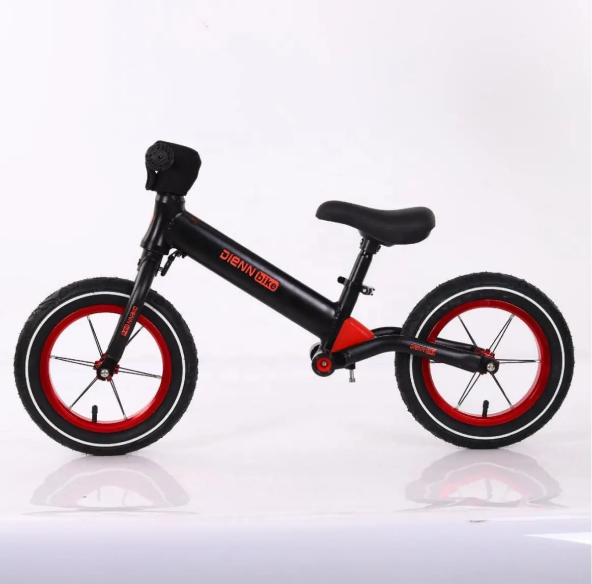 Billige Baby Kleinkind Kinder Balance Fahrrad Kind mit Lichtern und Musik im Lager