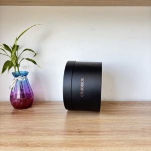 Boîte à fleurs ronde noire de luxe personnalisée en gros, boîte cylindrique pour chapeau avec logo personnalisé pour l'emballage de bouquets de fleuristes - Product Image 4