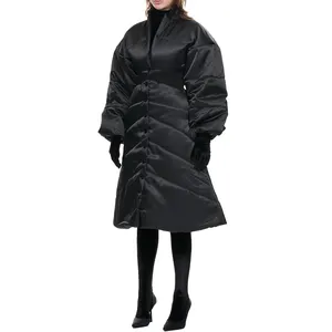 Oem borracha de ombro manga longa cintura cinzido bainha acolchoada enchido bufante casaco longo para mulheres