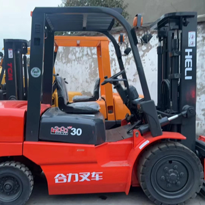 Montacargas Diésel HeLi FD30 de 3t de Segunda Mano, Mástil de Tres Etapas, Longitud de Horquilla de 3254 mm, Ancho de Horquilla de 180 mm, Gran Oferta, Excelente Estado de Funcionamiento - Product Image 1