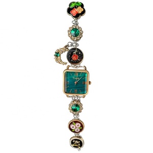 Reloj de Pulsera de Oro Vintage Hecho a Mano, Accesorio de Moda Retro Personalizado, Joyería para Mujer, Reloj de Pulsera Miyota 3BAR Resistente al Agua - Product Image 4