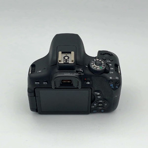 สำหรับ <span class=keywords><strong>EOS</strong></span> <span class=keywords><strong>750D</strong></span>/กบฏ T6i 24.2MP APS-C กล้อง CMOS DSLR พร้อมการ์ด SD แบบ Full HD 440ภาพต่อการชาร์จหนึ่งครั้ง - Product Image 4